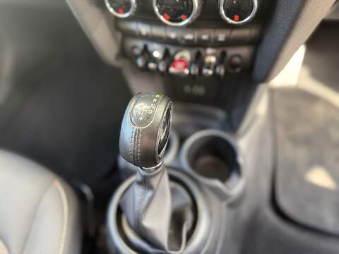 MINI Hatch 1.5 Cooper Hatchback 3dr Petrol Auto Euro 6 (s/s) (136 ps) - U388