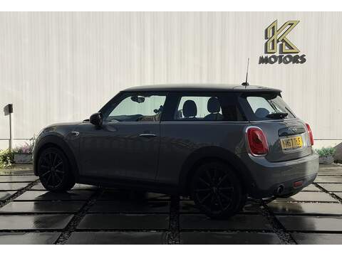 MINI Hatch 1.5 Cooper Hatchback 3dr Petrol Auto Euro 6 (s/s) (136 ps) - U388