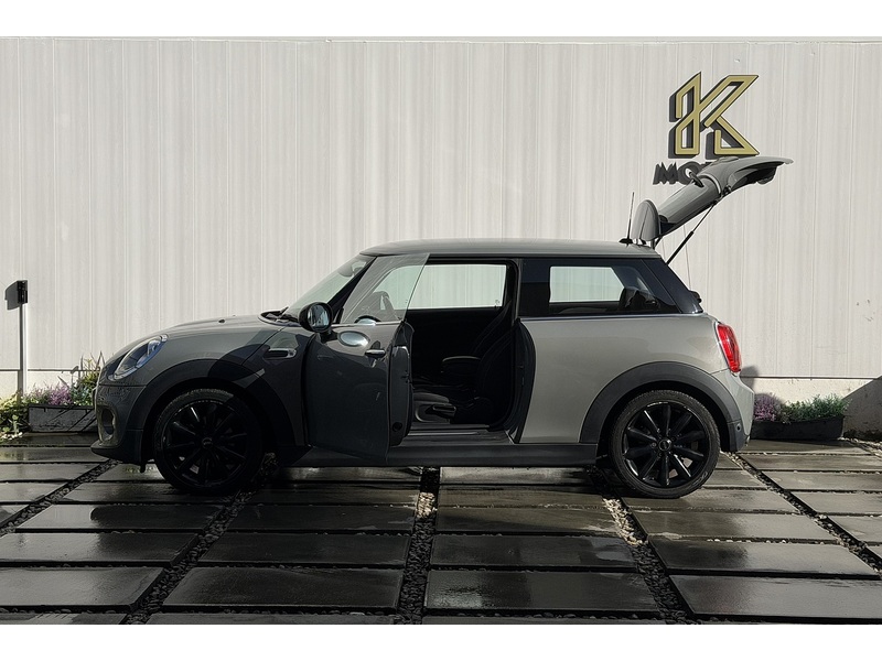 MINI Hatch 1.5 Cooper Hatchback 3dr Petrol Auto Euro 6 (s/s) (136 ps) - U388
