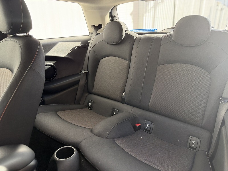 MINI Hatch 1.5 Cooper Hatchback 3dr Petrol Auto Euro 6 (s/s) (136 ps) - U388