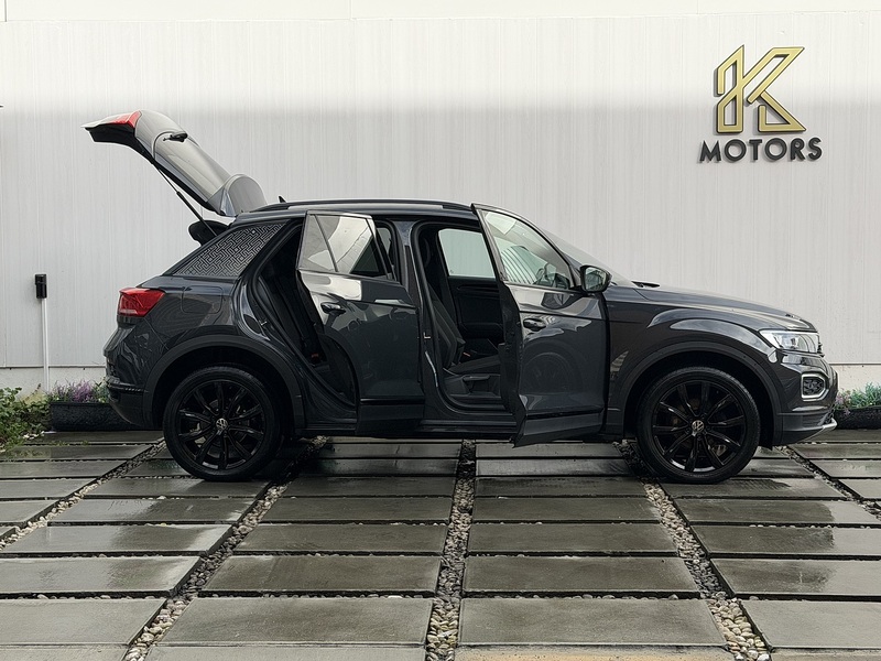 Volkswagen T-Roc 1.0 TSI Black Edition SUV 5dr Petrol Manual Euro 6 (s/s) (110 ps) - U391