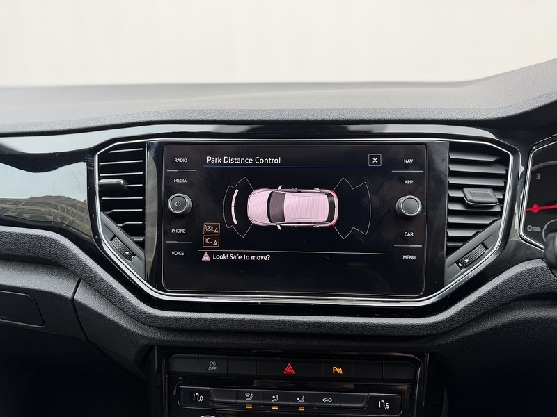 Volkswagen T-Roc 1.0 TSI Black Edition SUV 5dr Petrol Manual Euro 6 (s/s) (110 ps) - U391