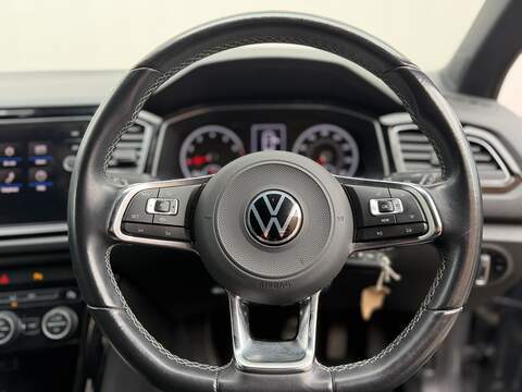 Volkswagen T-Roc 1.0 TSI Black Edition SUV 5dr Petrol Manual Euro 6 (s/s) (110 ps) - U391