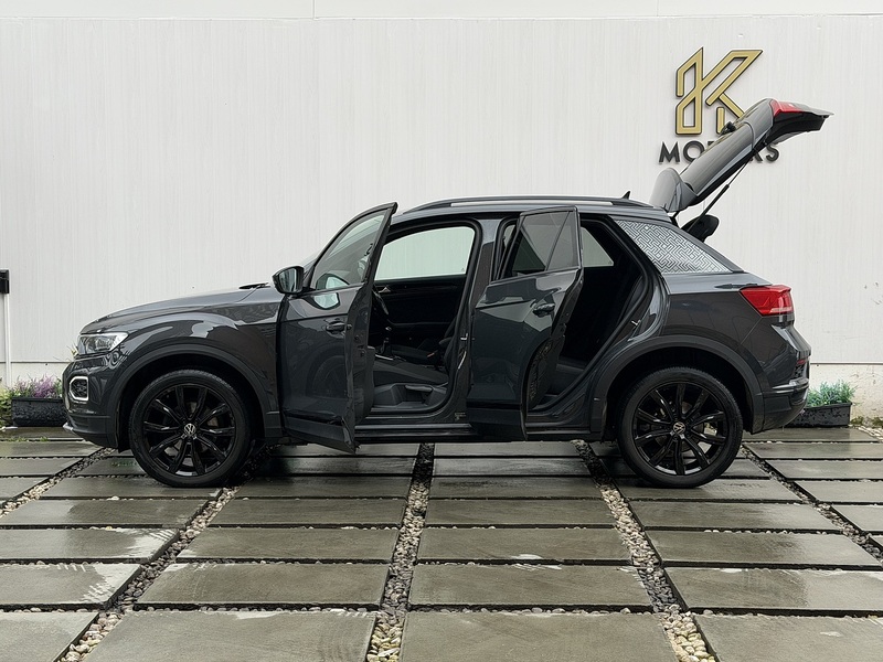 Volkswagen T-Roc 1.0 TSI Black Edition SUV 5dr Petrol Manual Euro 6 (s/s) (110 ps) - U391