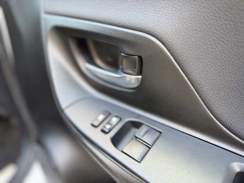 Toyota Yaris 1.5 VVT-i Design Hatchback 5dr Petrol Manual Euro 6 (111 ps) - U392