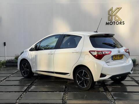 Toyota Yaris 1.5 VVT-i Design Hatchback 5dr Petrol Manual Euro 6 (111 ps) - U392