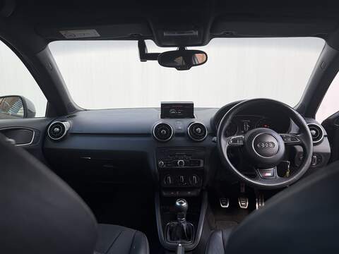 Audi A1 1.4 TFSI S line Hatchback 3dr Petrol Manual Euro 6 (s/s) (125 ps) - U393