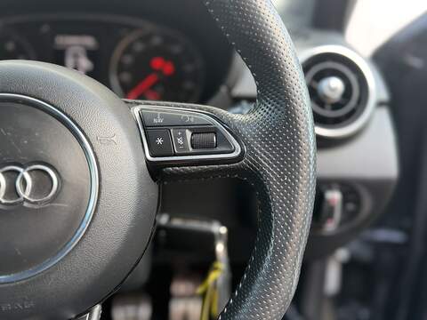 Audi A1 1.4 TFSI S line Hatchback 3dr Petrol Manual Euro 6 (s/s) (125 ps) - U393