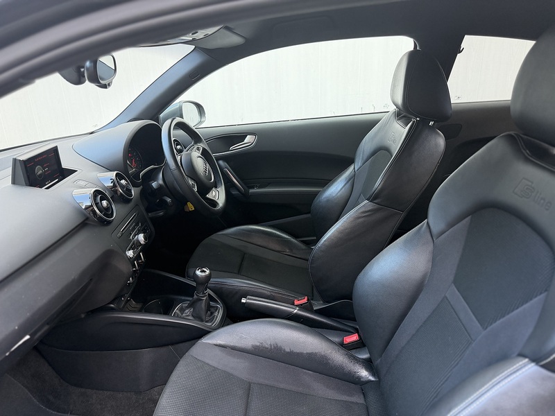 Audi A1 1.4 TFSI S line Hatchback 3dr Petrol Manual Euro 6 (s/s) (125 ps) - U393