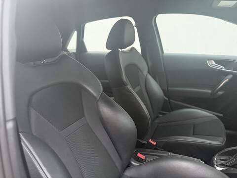 Audi A1 1.6 TDI S line Sportback 5dr Diesel S Tronic Euro 6 (s/s) (116 ps) - U399