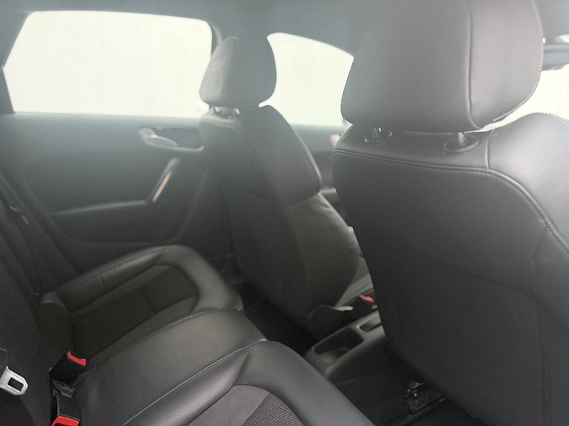 Audi A1 1.6 TDI S line Sportback 5dr Diesel S Tronic Euro 6 (s/s) (116 ps) - U399