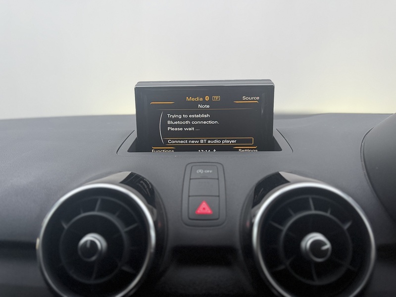 Audi A1 1.6 TDI S line Sportback 5dr Diesel S Tronic Euro 6 (s/s) (116 ps) - U399