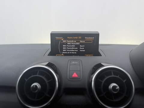 Audi A1 1.6 TDI S line Sportback 5dr Diesel S Tronic Euro 6 (s/s) (116 ps) - U399