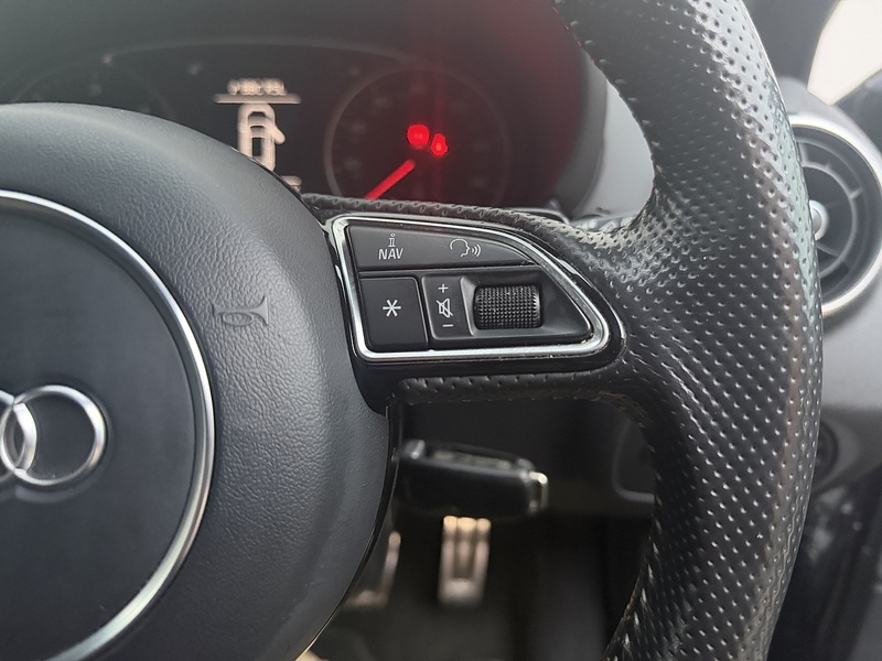 Audi A1 1.6 TDI S line Sportback 5dr Diesel S Tronic Euro 6 (s/s) (116 ps) - U399