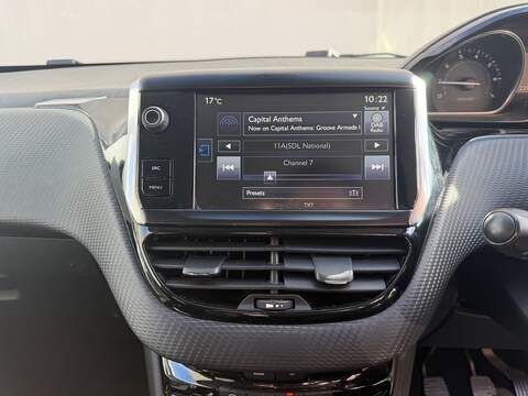 Peugeot 2008 1.2 VTi PureTech Crossway SUV 5dr Petrol Manual Euro 5 (82 ps) - U405