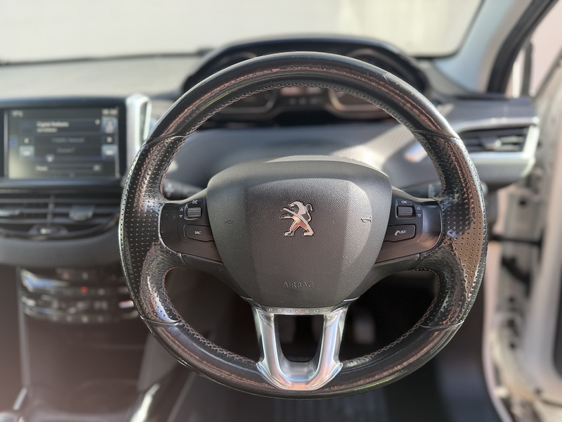 Peugeot 2008 1.2 VTi PureTech Crossway SUV 5dr Petrol Manual Euro 5 (82 ps) - U405