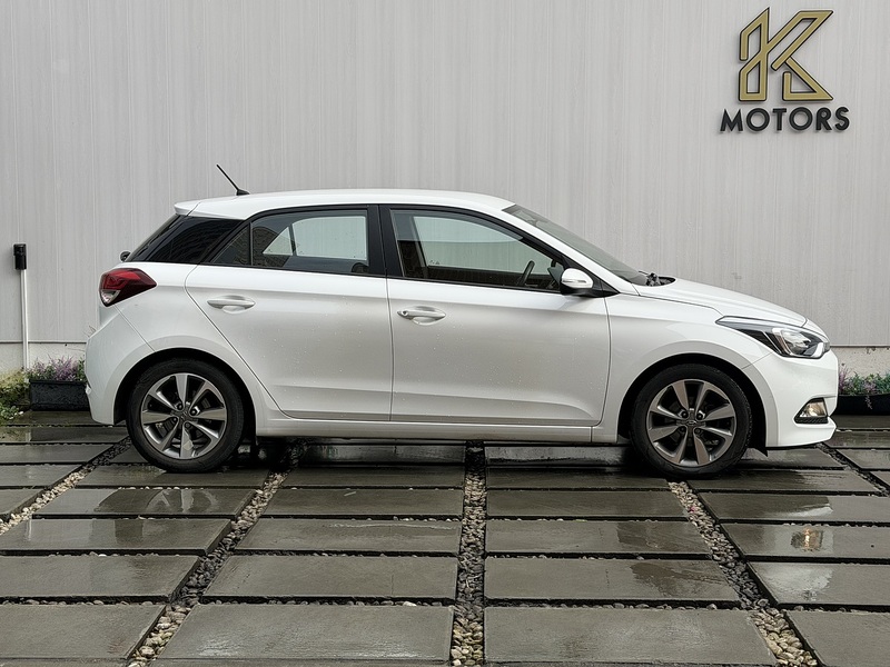 Hyundai i20 1.4 SE Hatchback 5dr Petrol Manual Euro 6 (100 ps) - U406
