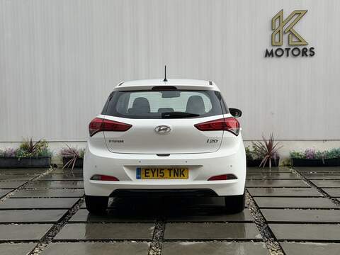 Hyundai i20 1.4 SE Hatchback 5dr Petrol Manual Euro 6 (100 ps) - U406