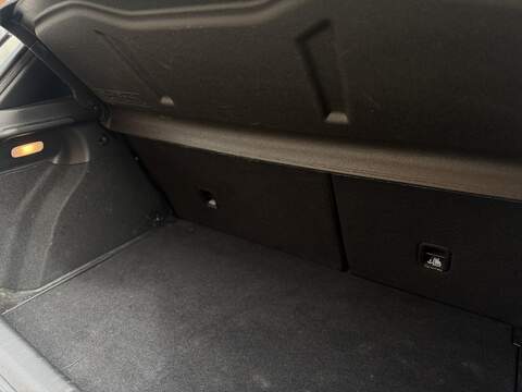 Hyundai i20 1.4 SE Hatchback 5dr Petrol Manual Euro 6 (100 ps) - U406