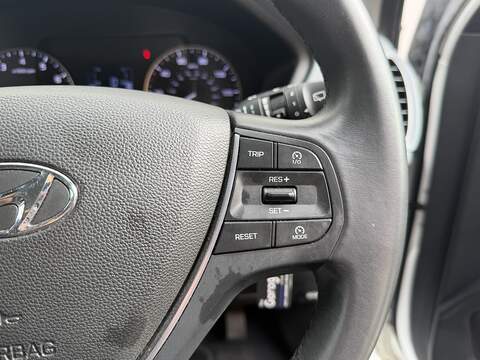 Hyundai i20 1.4 SE Hatchback 5dr Petrol Manual Euro 6 (100 ps) - U406