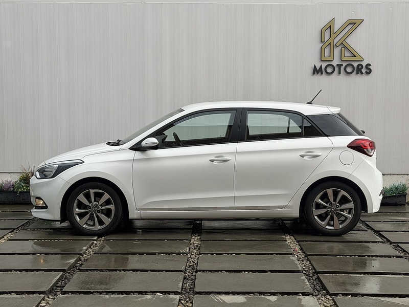 Hyundai i20 1.4 SE Hatchback 5dr Petrol Manual Euro 6 (100 ps) - U406