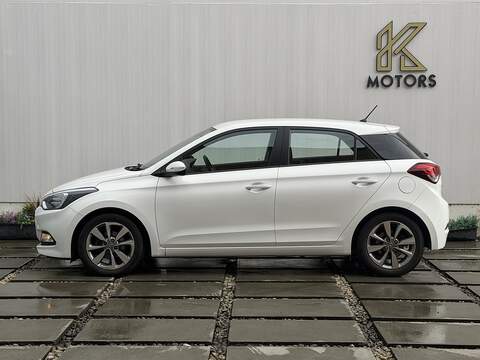 Hyundai i20 1.4 SE Hatchback 5dr Petrol Manual Euro 6 (100 ps) - U406