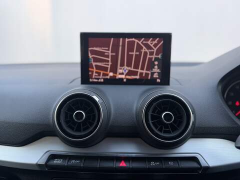 Audi Q2 1.5 TFSI CoD 35 S line SUV 5dr Petrol S Tronic Euro 6 (s/s) (150 ps) - U407