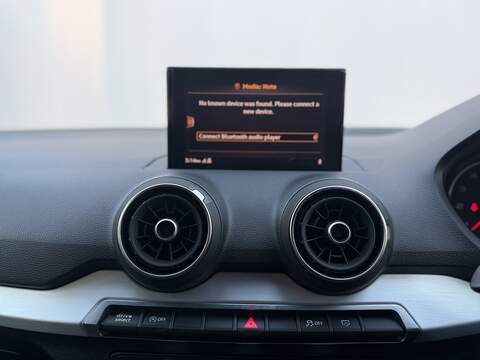 Audi Q2 1.5 TFSI CoD 35 S line SUV 5dr Petrol S Tronic Euro 6 (s/s) (150 ps) - U407