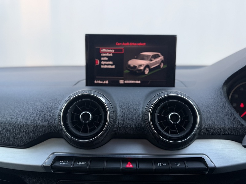 Audi Q2 1.5 TFSI CoD 35 S line SUV 5dr Petrol S Tronic Euro 6 (s/s) (150 ps) - U407