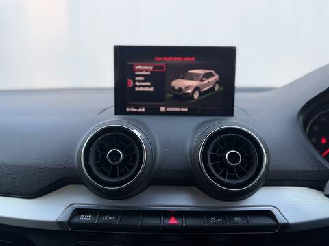 Audi Q2 1.5 TFSI CoD 35 S line SUV 5dr Petrol S Tronic Euro 6 (s/s) (150 ps) - U407