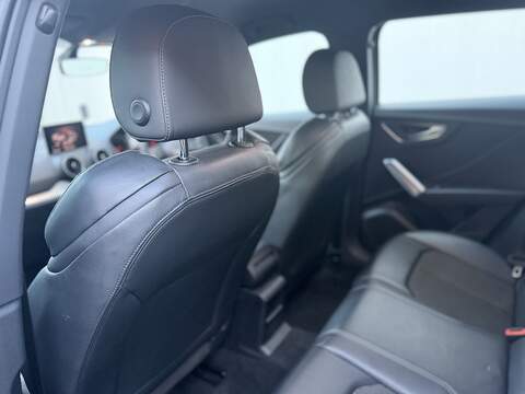 Audi Q2 1.5 TFSI CoD 35 S line SUV 5dr Petrol S Tronic Euro 6 (s/s) (150 ps) - U407