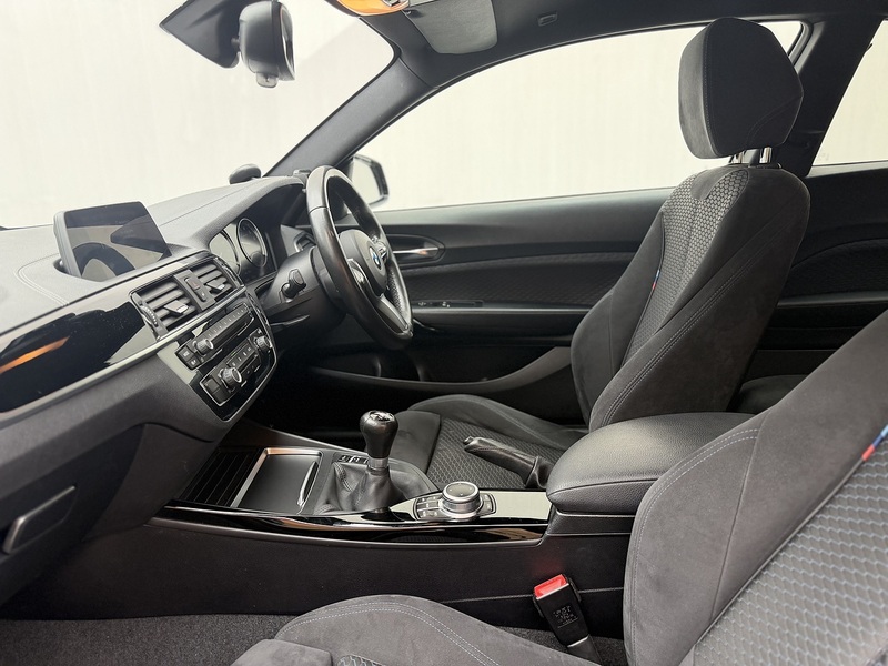 BMW 2 Series 1.5 218i GPF M Sport Coupe 2dr Petrol Manual Euro 6 (s/s) (136 ps) - U408