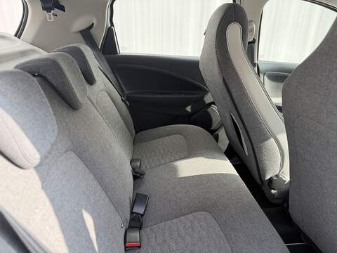 Renault Zoe R135 52kWh Iconic Hatchback 5dr Electric Auto (i) (134 bhp) - U410