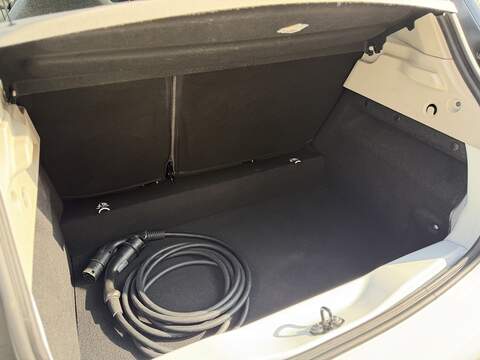 Renault Zoe R135 52kWh Iconic Hatchback 5dr Electric Auto (i) (134 bhp) - U410