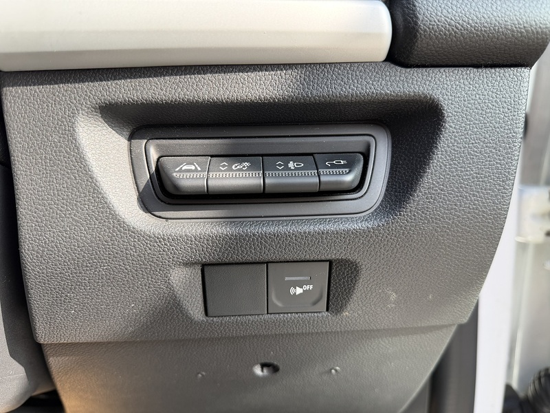 Renault Zoe R135 52kWh Iconic Hatchback 5dr Electric Auto (i) (134 bhp) - U410