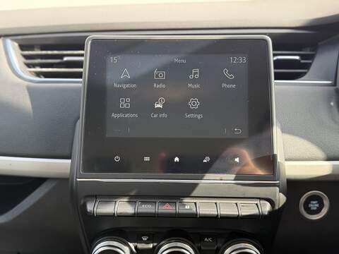 Renault Zoe R135 52kWh Iconic Hatchback 5dr Electric Auto (i) (134 bhp) - U410