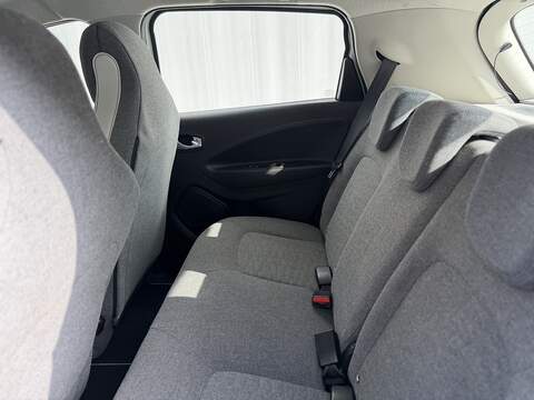 Renault Zoe R135 52kWh Iconic Hatchback 5dr Electric Auto (i) (134 bhp) - U410