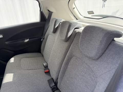 Renault Zoe R135 52kWh Iconic Hatchback 5dr Electric Auto (i) (134 bhp) - U410