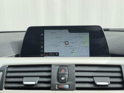 BMW 3 Series 2.0 320d SE Touring 5dr Diesel Auto Euro 6 (s/s) (190 ps) - U411