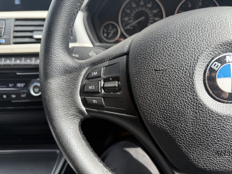 BMW 3 Series 2.0 320d SE Touring 5dr Diesel Auto Euro 6 (s/s) (190 ps) - U411