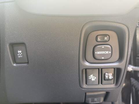 Toyota AYGO 1.0 VVT-i x-trend Hatchback 5dr Petrol x-shift Euro 6 (Safety Sense) (71 ps) - U424