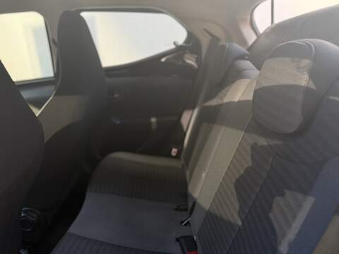 Toyota AYGO 1.0 VVT-i x-trend Hatchback 5dr Petrol x-shift Euro 6 (Safety Sense) (71 ps) - U424