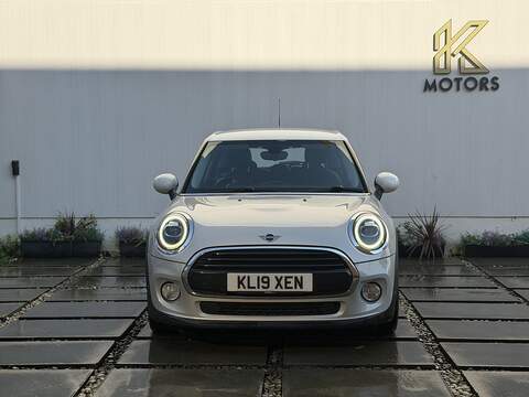 MINI Hatch 1.5 Cooper Classic Hatchback 5dr Petrol Steptronic Euro 6 (s/s) (136 ps) - U427