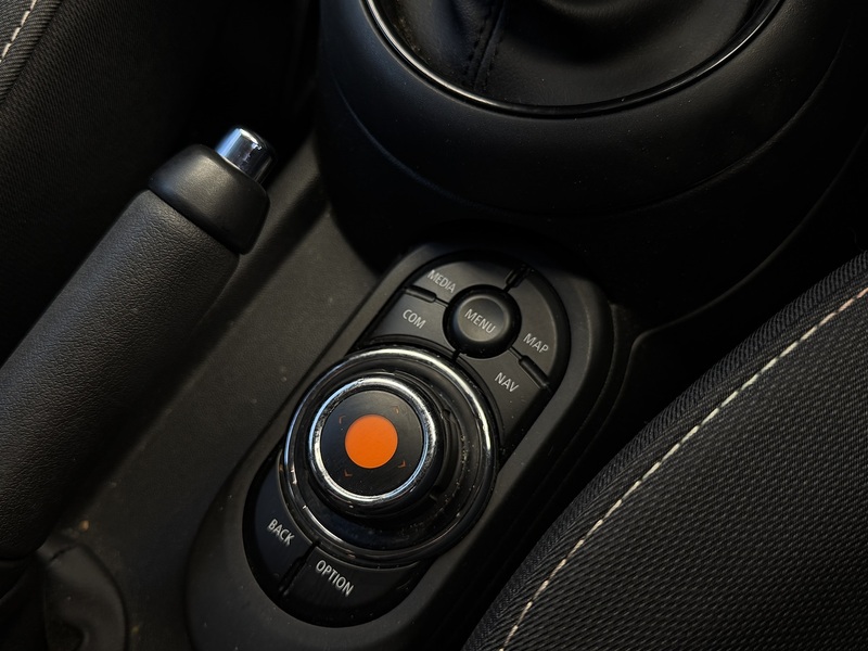 MINI Hatch 1.5 Cooper Classic Hatchback 5dr Petrol Steptronic Euro 6 (s/s) (136 ps) - U427