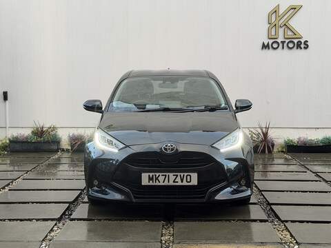 Toyota Yaris 1.5 VVT-h Design Hatchback 5dr Petrol Hybrid E-CVT Euro 6 (s/s) (116 ps) - U435