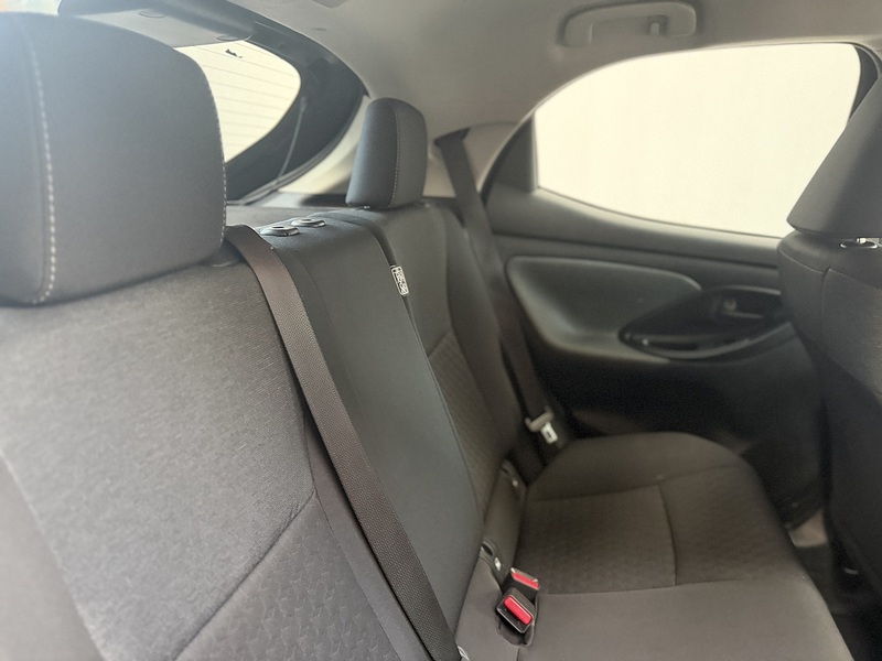 Toyota Yaris 1.5 VVT-h Design Hatchback 5dr Petrol Hybrid E-CVT Euro 6 (s/s) (116 ps) - U435