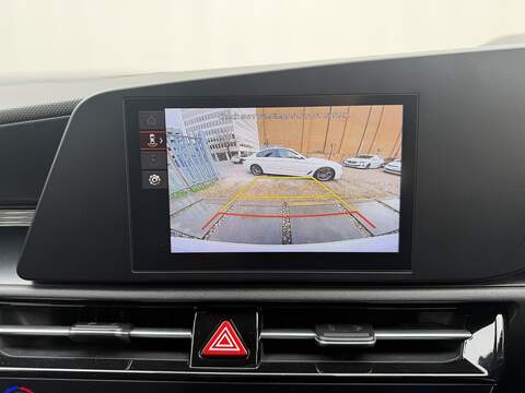 Kia Niro 1.6h GDi 2 SUV 5dr Petrol Hybrid DCT Euro 6 (s/s) (139 bhp) - U439