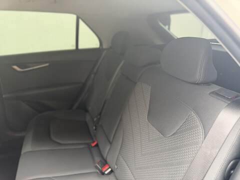 Kia Niro 1.6h GDi 2 SUV 5dr Petrol Hybrid DCT Euro 6 (s/s) (139 bhp) - U439