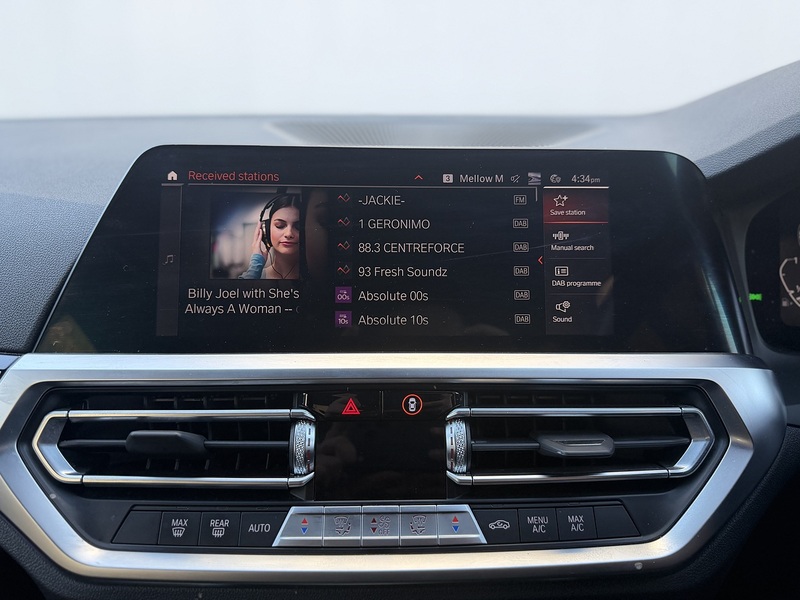 BMW 3 Series 2.0 330e 12kWh SE Pro Saloon 4dr Petrol Plug-in Hybrid Auto Euro 6 (s/s) (292 ps) - U442