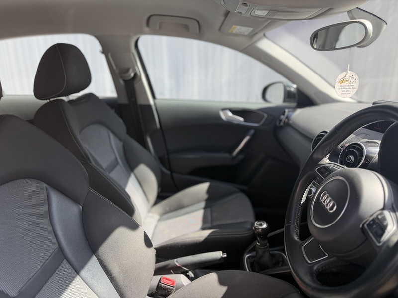 Audi A1 1.0 TFSI Sport Sportback 5dr Petrol Manual Euro 6 (s/s) (95 ps) - U445
